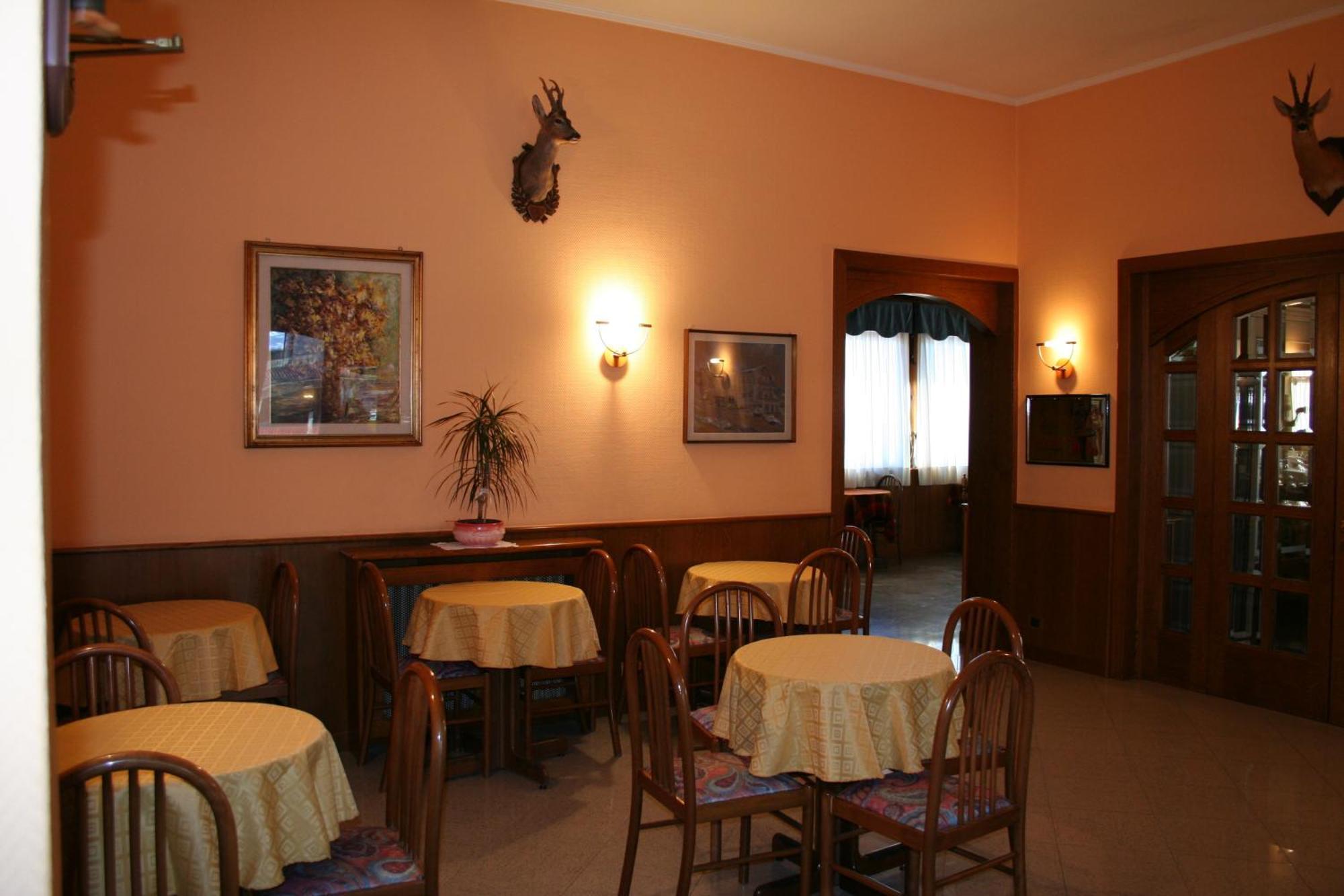 Hotel Migliorati Castione della Presolana Luaran gambar