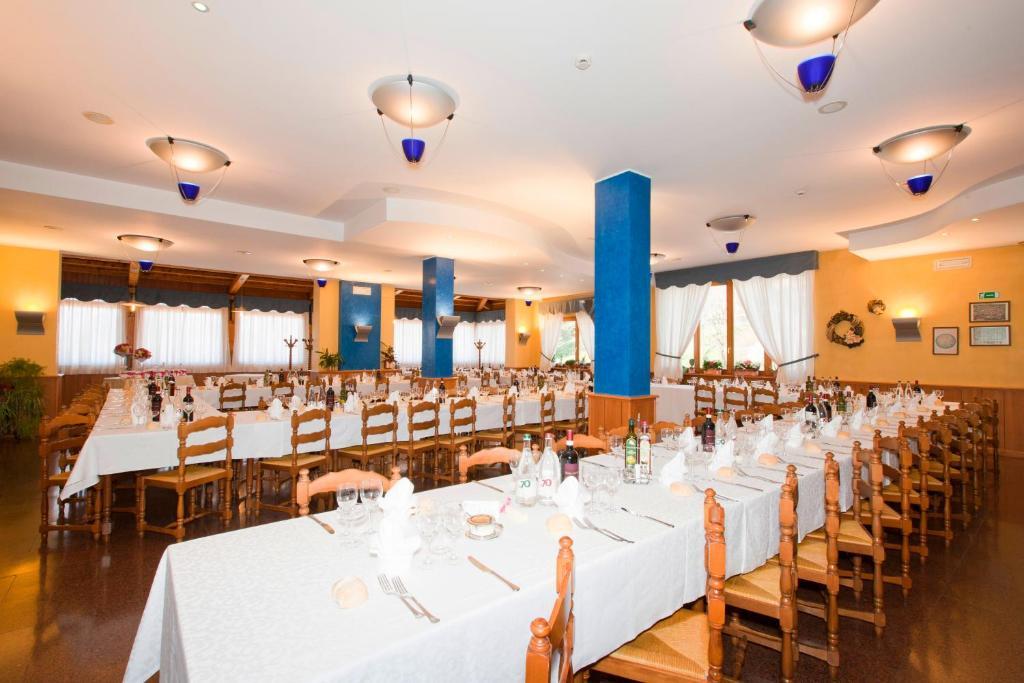 Hotel Migliorati Castione della Presolana Luaran gambar